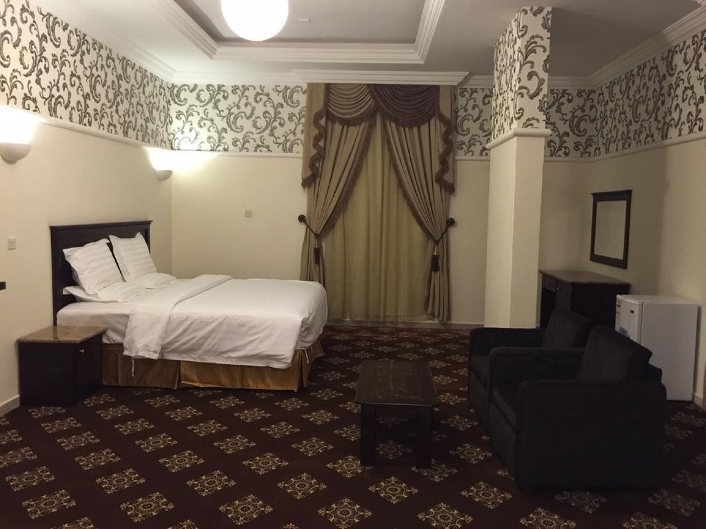 Al Denny Aparthotel Jidá Quarto foto